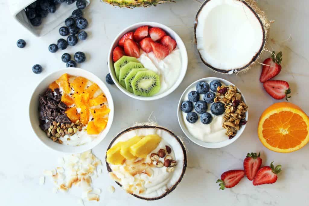 breakfasts for kids yogurt bowl