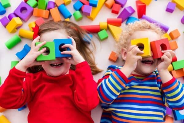 20 Quick & Easy Activities for 2 Year Olds