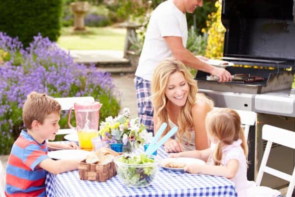 12 Tips for Easy Meals FOr Kids Over Summer Break - The Incremental Mama