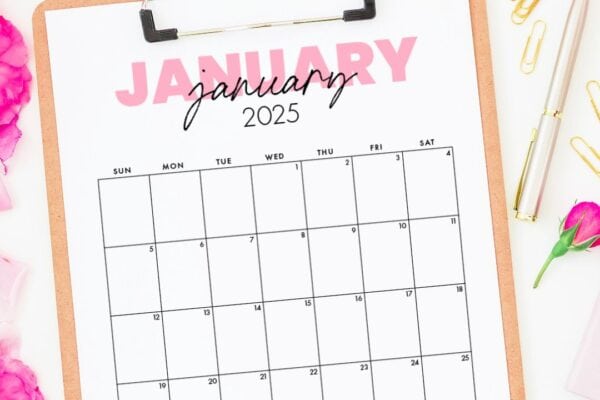 free pink calendar PDF on clipboard